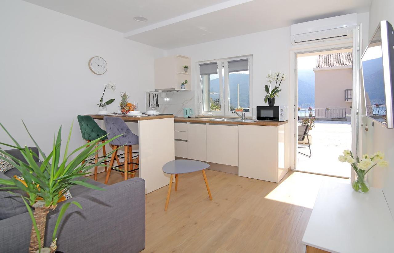 Studio Apartman Karlita Slano Buitenkant foto